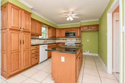 16034 Crawford Street, Jersey Village, TX 77040 - Photo 13