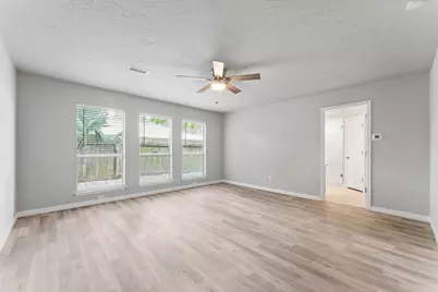 10422 Rockcrest Road, Houston, TX 77041 - Photo 15