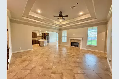 177 Sterling Ridge Drive, Nederland, TX 77627 - Photo 5