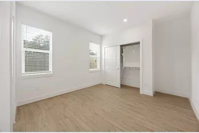 2125 Hoskins Drive #D, Houston, TX 77080 - Photo 15