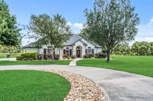 8775 Grand Lake Estates Dr, Montgomery, TX 77316 - Photo 3