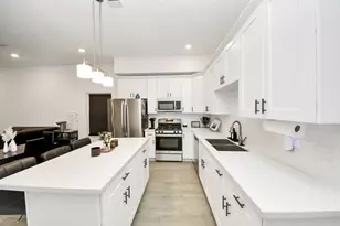 4613 Ireland St, Houston, TX 77016 - Photo 5