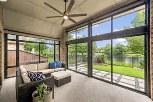 9222 Hernshead Ln, Missouri City, TX 77459 - Photo 3
