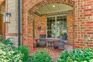 13819 Majestic Spring Ln, Humble, TX 77396 - Photo 5