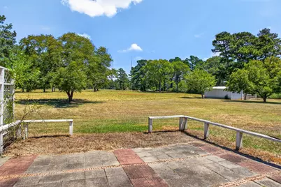 1253 Meadowview Street, Crockett, TX 75835 - Photo 31