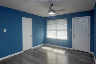 716 Hargest St, Prairie View, TX 77446 - Photo 7