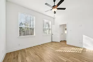 15884 Mahogany Mist Dr, Conroe, TX 77302 - Photo 13