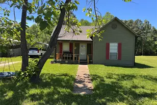 274 Magnolia Dr, Onalaska, TX 77360 - Photo 1