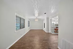 22 Willow Ln, Galveston, TX 77551 - Photo 13