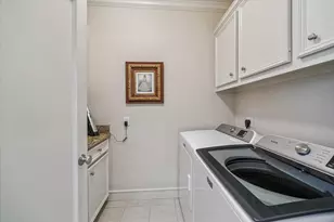 2415 W Main St, Houston, TX 77098 - Photo 31