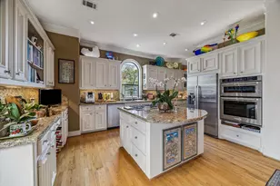 2415 W Main St, Houston, TX 77098 - Photo 29
