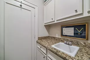 2415 W Main St, Houston, TX 77098 - Photo 41