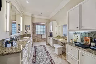 2415 W Main St, Houston, TX 77098 - Photo 37