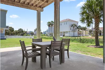 4007 Mutiny Court, Galveston, TX 77554 - Photo 9
