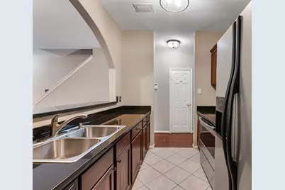 2892 Holly Hall Street #2892, Houston, TX 77054 - Photo 9