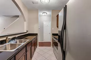 2892 Holly Hall St, Houston, TX 77054 - Photo 9