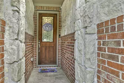 10206 Eagle Hollow Drive, Humble, TX 77338 - Photo 3