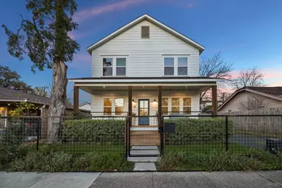 910 Northwood Street, Houston, TX 77009 - Photo 1