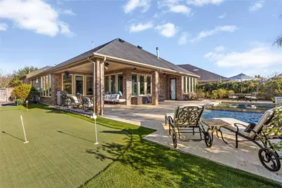 13702 Banks View Court, Houston, TX 77059 - Photo 5