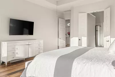 13702 Banks View Court, Houston, TX 77059 - Photo 25