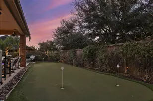 13702 Banks View Ct, Houston, TX 77059 - Photo 39