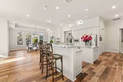 13702 Banks View Court, Houston, TX 77059 - Photo 17