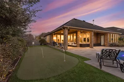 13702 Banks View Court, Houston, TX 77059 - Photo 41