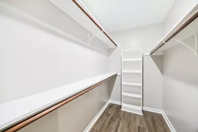 903 Wax Myrtle Lane, Houston, TX 77079 - Photo 15