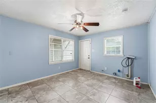 6526 Linden St, Houston, TX 77087 - Photo 11