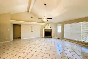4035 Lotus Dr, Pearland, TX 77584 - Photo 5