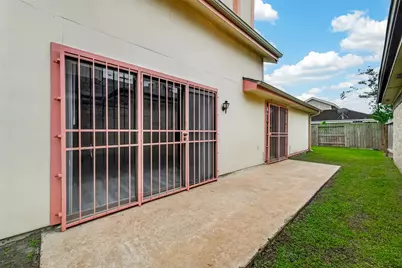 13431 Clarewood Drive, Houston, TX 77083 - Photo 29