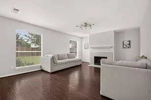 9710 Berkshire Trce, Pearland, TX 77584 - Photo 7