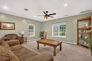 11232 Kentucky Oaks Dr, Conroe, TX 77304 - Photo 17