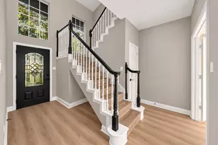 302 Harbor Cir, Conroe, TX 77356 - Photo 11