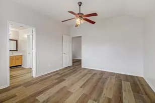 13983 Maximos Dr, Houston, TX 77083 - Photo 19