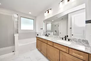 2920 Arbor Edge Crossing, Texas City, TX 77568 - Photo 19