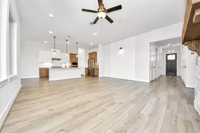 2920 Arbor Edge Crossing, Texas City, TX 77568 - Photo 25