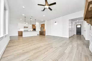 2920 Arbor Edge Crossing, Texas City, TX 77568 - Photo 25