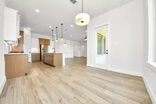 2920 Arbor Edge Crossing, Texas City, TX 77568 - Photo 27