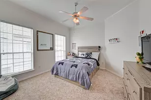 5917 Dolores St, Houston, TX 77057 - Photo 21
