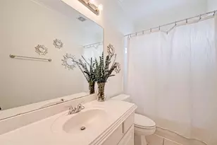 5917 Dolores St, Houston, TX 77057 - Photo 23