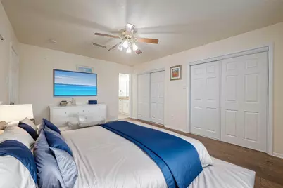 1407 Tiki Drive, Tiki Island, TX 77554 - Photo 7
