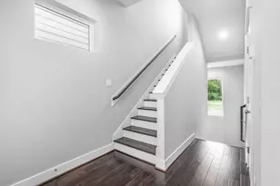 756 W Donovan St, Houston, TX 77091 - Photo 15