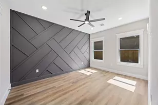 4624 Mayflower St, Houston, TX 77033 - Photo 13