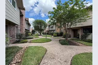 2517 Bering Drive #13, Houston, TX 77057 - Photo 1