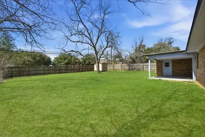 2412 Airline Drive, Brenham, TX 77833 - Photo 23