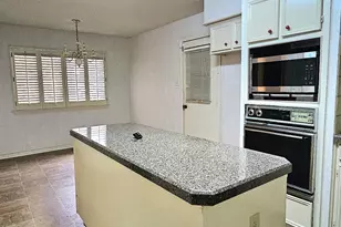 14118 Sandfield Dr, Houston, TX 77077 - Photo 5