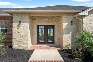 135 Wellspring Blvd, Victoria, TX 77904 - Photo 3