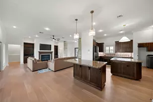 135 Wellspring Blvd, Victoria, TX 77904 - Photo 11