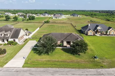 135 Wellspring Boulevard, Victoria, TX 77904 - Photo 41